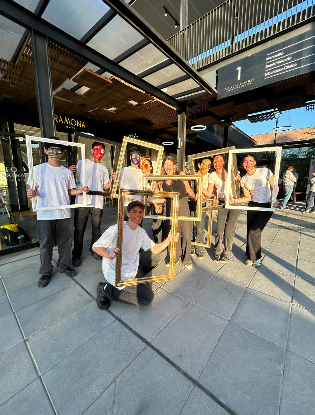 Sala Cultural Alto Las Rastras: “Lo que veo cuando me miro”